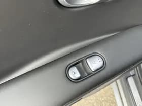 Hyundai IONIQ 5 Lounge AWD 77.4 kWh thumbnail 19