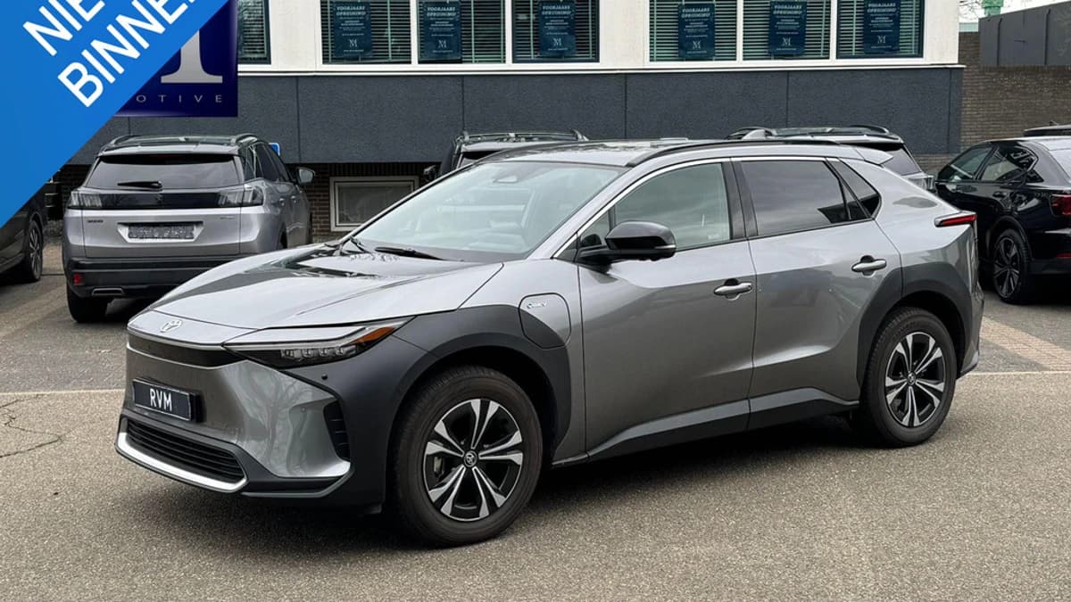 Toyota Bz4x Premium 71 kWh — foto 1