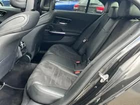 Mercedes-Benz C-Klasse 300 AMG Line thumbnail 29