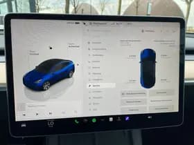 Tesla Model Y Long Range AWD 75 kWh thumbnail 12