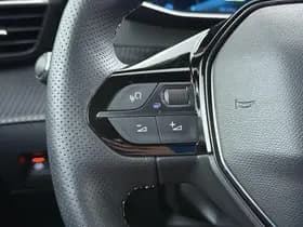 Peugeot E-208 EV GT 350 50 kWh thumbnail 27