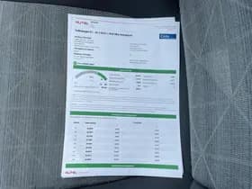 Volkswagen ID.3 thumbnail 2