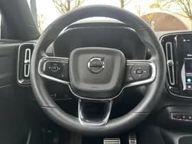 Volvo XC40 thumbnail 16