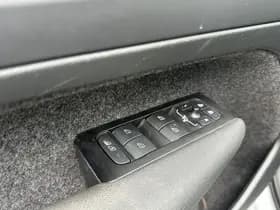 Volvo XC40 thumbnail 19