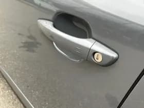 Peugeot e-2008 thumbnail 13