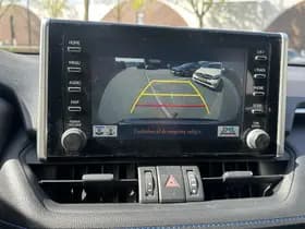 Toyota RAV4 thumbnail 21