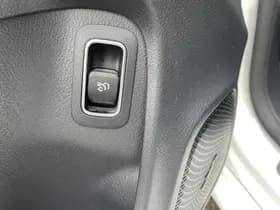 Mercedes-Benz CLA-Klasse thumbnail 15