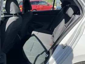 Volkswagen Golf thumbnail 12