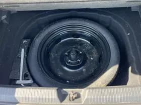 Volkswagen Golf thumbnail 10