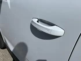 Peugeot e-3008 thumbnail 14