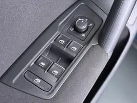 Volkswagen Tiguan thumbnail 17