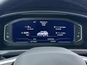 Volkswagen Tiguan thumbnail 33