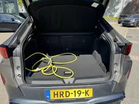 CUPRA Tavascan thumbnail 6