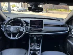 Jeep Compass thumbnail 2