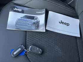 Jeep Compass thumbnail 4