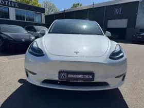 Tesla Model Y thumbnail 15