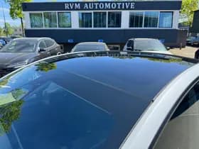 Tesla Model Y thumbnail 5