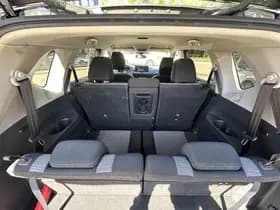 Nissan X-Trail thumbnail 9