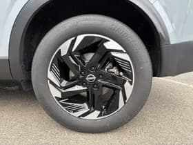 Nissan Qashqai thumbnail 7