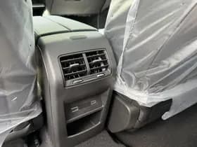 Peugeot e-408 thumbnail 10