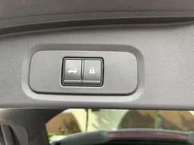 Nissan Qashqai thumbnail 9