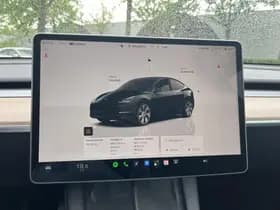 Tesla Model Y thumbnail 18