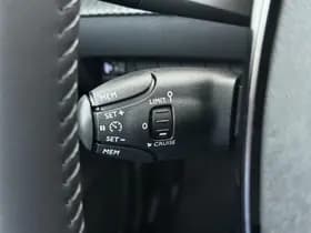 Peugeot e-208 thumbnail 24