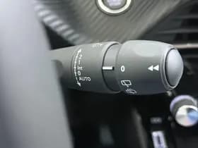 Peugeot e-208 thumbnail 25