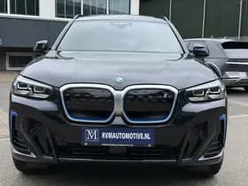 BMW iX3 thumbnail 2
