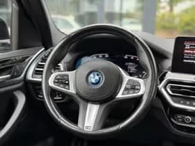 BMW iX3 thumbnail 23