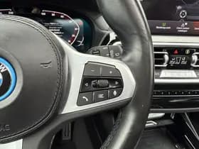 BMW iX3 thumbnail 25