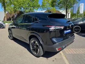 Nissan Qashqai thumbnail 3