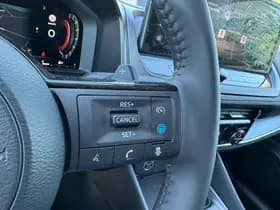 Nissan Qashqai thumbnail 23