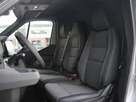 Renault Master T35 2.0 dCi 170pk L2H2 Extra - 2x Schuifdeur - Navigatie - Blind Spot - Camera - Stoelverwarming - Verwarmde voorruit - Rijklaar thumbnail 15