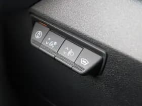 Renault Master T35 2.0 dCi 170pk L2H2 Extra - 2x Schuifdeur - Navigatie - Blind Spot - Camera - Stoelverwarming - Verwarmde voorruit - Rijklaar thumbnail 17