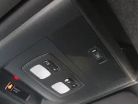 Renault Master T35 2.0 dCi 170pk L2H2 Extra - 2x Schuifdeur - Navigatie - Blind Spot - Camera - Stoelverwarming - Verwarmde voorruit - Rijklaar thumbnail 36