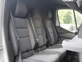 Renault Master T35 2.0 dCi 170pk L2H2 Extra - 2x Schuifdeur - Navigatie - Blind Spot - Camera - Stoelverwarming - Verwarmde voorruit - Rijklaar thumbnail 39