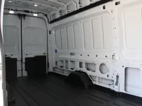 Ford Transit 350 2.0 TDCI L4H3 Trend 165pk RWD - Carplay - Android - Cruise - Camera - 270gr deuren - Rijklaar thumbnail 6