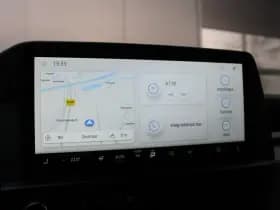 Ford Transit Custom 320 2.5 PHEV L2H1 Trend 232pk - 5 jaar GARANTIE - 2x Schuifdeur - Adaptive Cruise - Blind Spot - Navigatie - Camera - Verwarmd Stuur - Rijklaar thumbnail 29