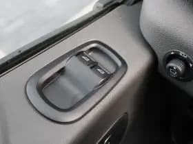 Ford Transit 350 2.0 TDCI L2H2 Trend 165pk - Facelift - 2x Schuifdeur - Adaptive Cruise - Navigatie - Blind Spot - 360 Camera - Stoel - Stuurverwarming - Rijklaar thumbnail 10