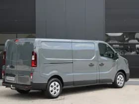 Renault Trafic 2.0 Blue dCi 130pk T30 L2H1 Advance - 2x Schuifdeur - Achteruitrijcamera - Carplay - Android - Allseason - Trekhaak - Rijklaar thumbnail 3