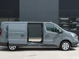 Renault Trafic 2.0 Blue dCi 130pk T30 L2H1 Advance - 2x Schuifdeur - Achteruitrijcamera - Carplay - Android - Allseason - Trekhaak - Rijklaar thumbnail 32