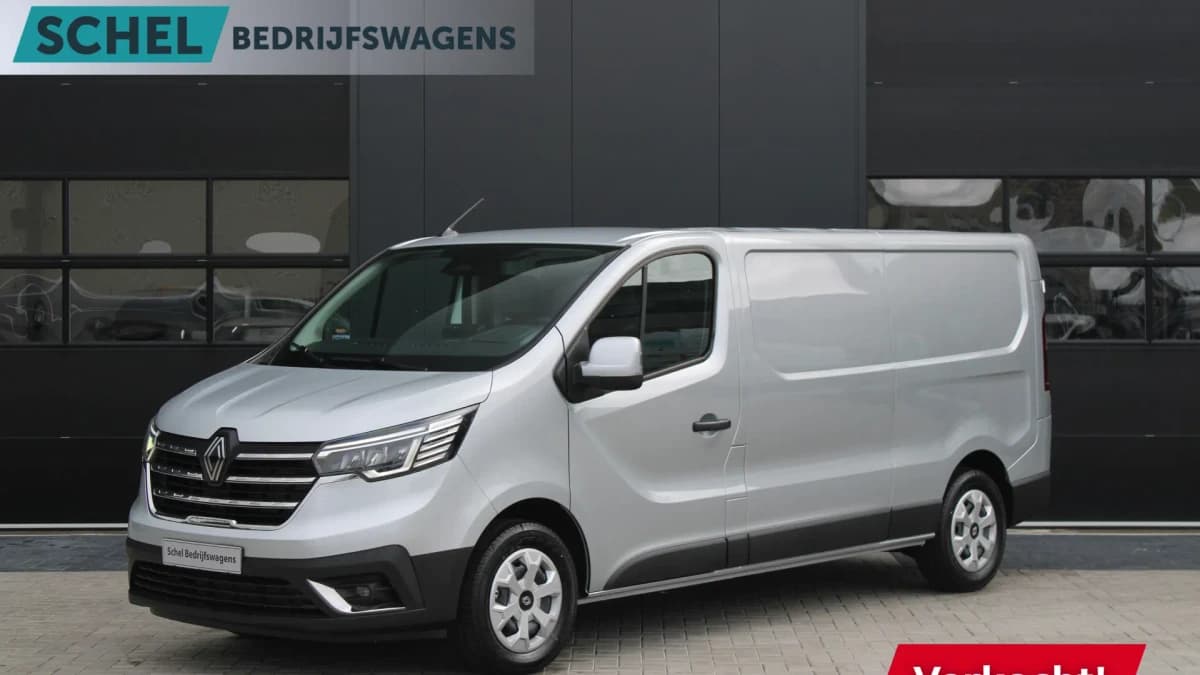 Renault Trafic 2.0 Blue dCi 150pk T30 L2H1 Advance - Achteruitrijcamera - Carplay - Android - Allseason - Trekhaak - Rijklaar — foto 1