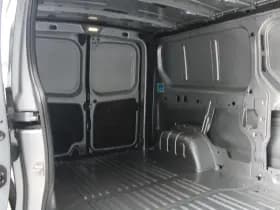 Renault Trafic 2.0 Blue dCi 150pk T30 L2H1 Advance - Achteruitrijcamera - Carplay - Android - Allseason - Trekhaak - Rijklaar thumbnail 7