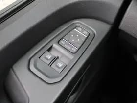 Renault Trafic 2.0 Blue dCi 150pk T30 L2H1 Advance - Achteruitrijcamera - Carplay - Android - Allseason - Trekhaak - Rijklaar thumbnail 9