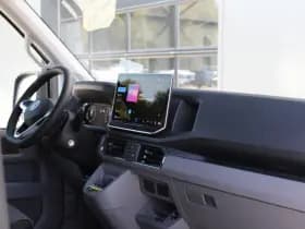 Volkswagen Crafter 35 2.0 TDI L3H2 177pk - Facelift - Navigatie - LED - Geveerde stoel - Virtual cockpit - Camera - Verwarmd stuur - Stoelverwarming - Rijklaar thumbnail 35