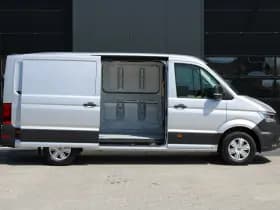 Volkswagen Crafter 35 2.0 TDI L3H2 177pk - Facelift - Navigatie - LED - Geveerde stoel - Virtual cockpit - Camera - Verwarmd stuur - Stoelverwarming - Rijklaar thumbnail 5