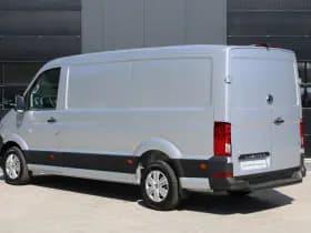Volkswagen Crafter 35 2.0 TDI L3H2 177pk - Facelift - Navigatie - LED - Geveerde stoel - Virtual cockpit - Camera - Verwarmd stuur - Stoelverwarming - Rijklaar thumbnail 8