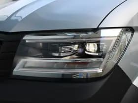 Volkswagen Crafter 35 2.0 TDI L3H2 177pk - Facelift - Navigatie - LED - Geveerde stoel - Virtual cockpit - Camera - Verwarmd stuur - Stoelverwarming - Rijklaar thumbnail 10