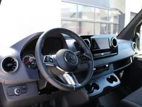 Mercedes-Benz Sprinter 317CDI L2H2 Select - LED - Mbux 10 - 3.5t Trekhaak - Geveerde Stoel - Betimmering - Camera - Carplay - Blind spot - Cruise - Rijklaar thumbnail 14